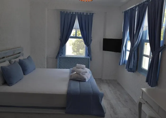 Otel Thea Butik & Restaurant 3*