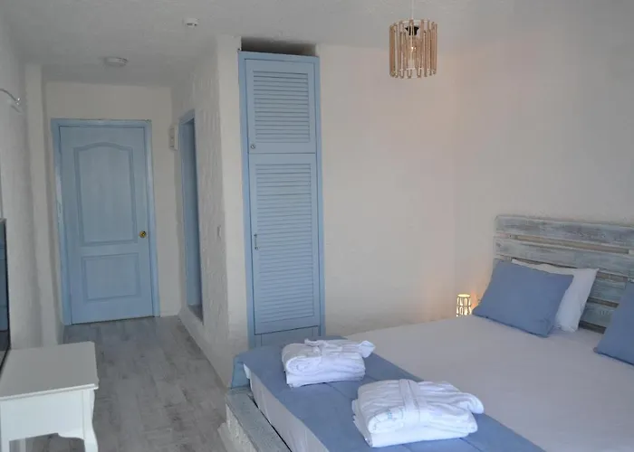 Thea Butik & Restaurant Siğacık