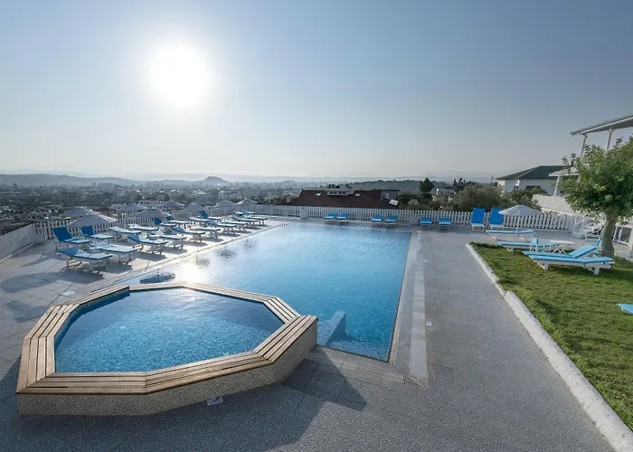 Thea Butik & Restaurant Otel 3*