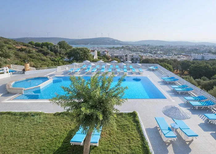 Otel Thea Butik & Restaurant 3*